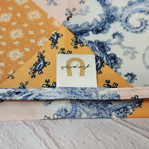 Free People x Understated Leather Life Is A Highway Travel Cubes Set of 2 - Picture 3 of 8